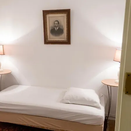 Maison Familiale Spacieuse Pres De Avec Jardin Vakantiehuis