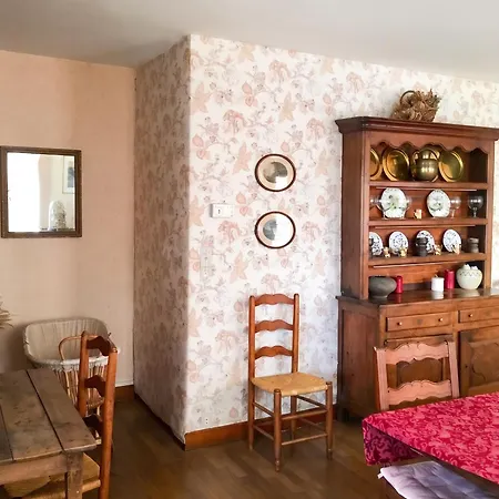 Maison Familiale Spacieuse Pres De Avec Jardin *