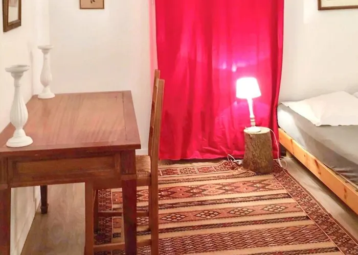 Holiday home Maison Familiale Spacieuse Pres De Avec Jardin *