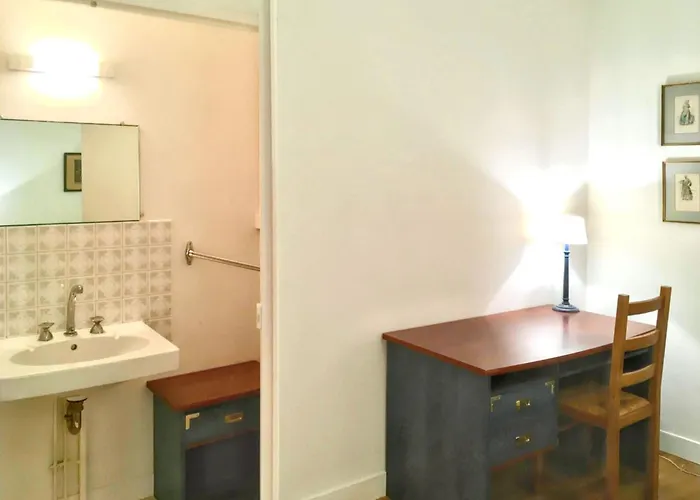 Maison Familiale Spacieuse Pres De Avec Jardin *