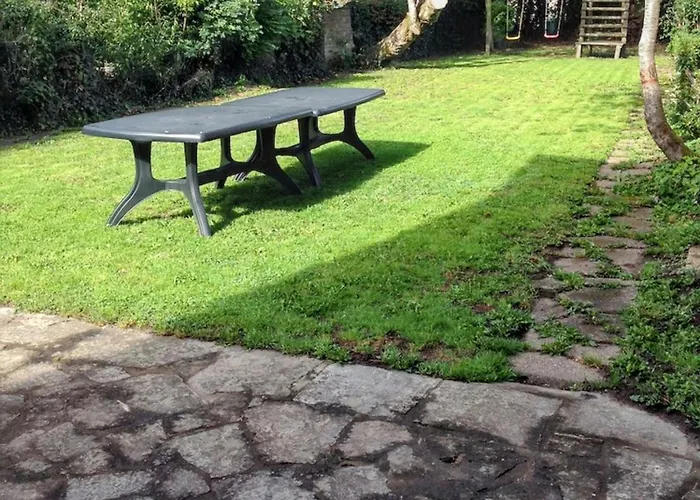 Holiday home Maison Familiale Spacieuse Pres De Avec Jardin *